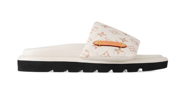 Louis Vuitton Pool Pillow Comfort Beige