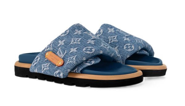 Louis Vuitton Pool Pillow Comfort Blue